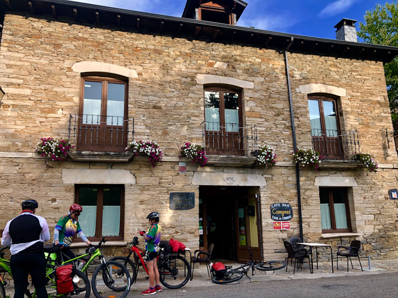 Albergue Camynos Caminho de Santiago