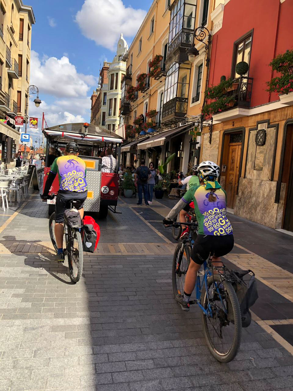 León Caminho de Santiago de Bike