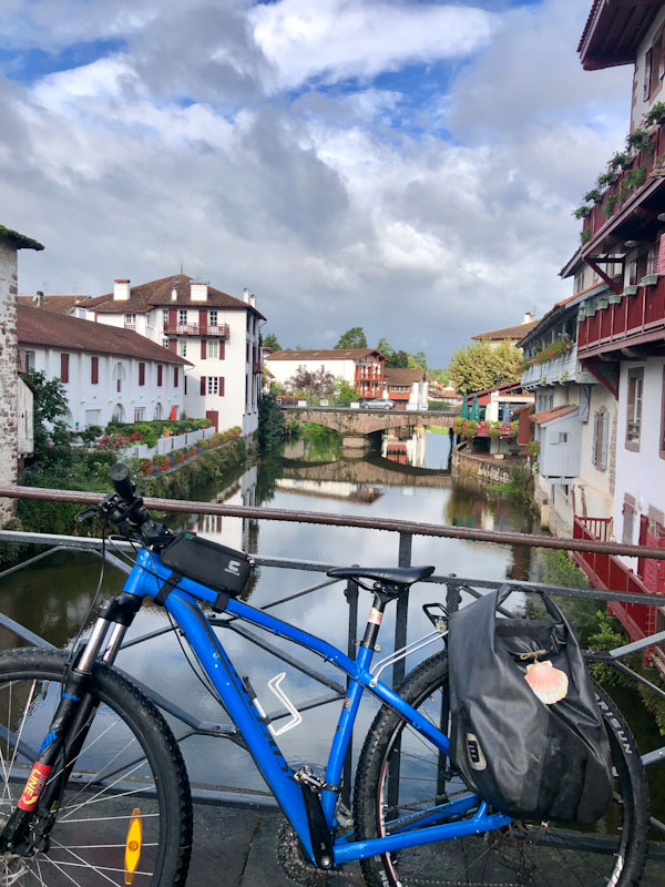 saint-jean-pied-de-port-bike