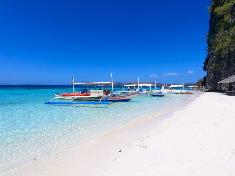Banul Beach Coron