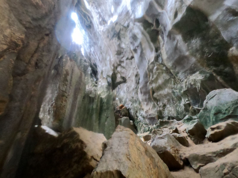 Cudugnon Cave El Nido