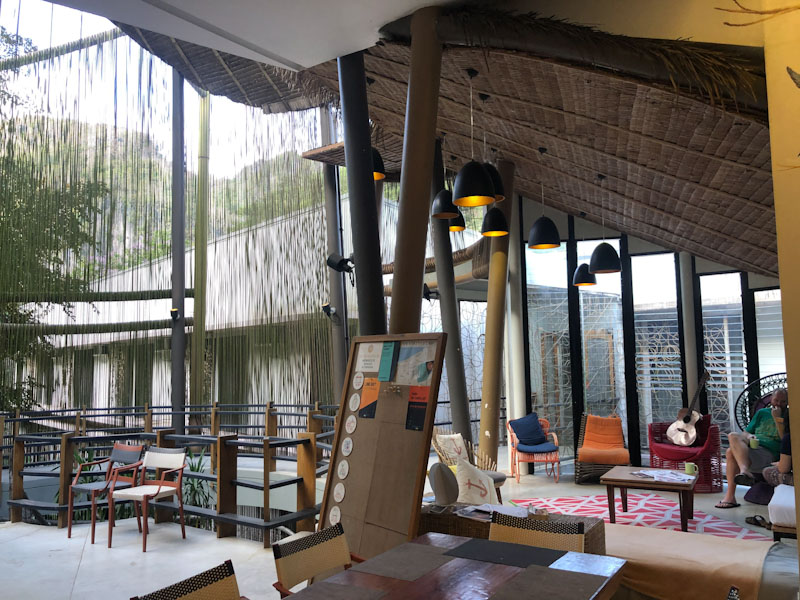 Spin Designer Hostel El Nido