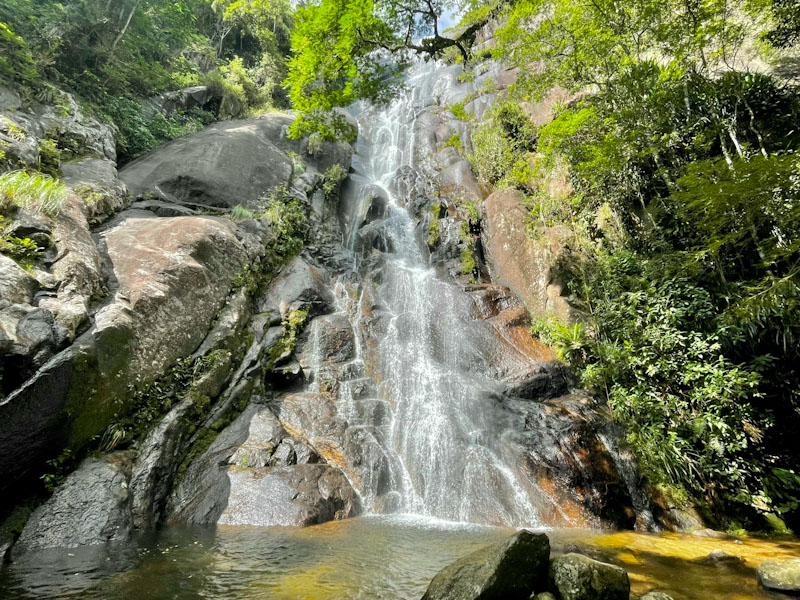 cachoeira do veloso ilhabela