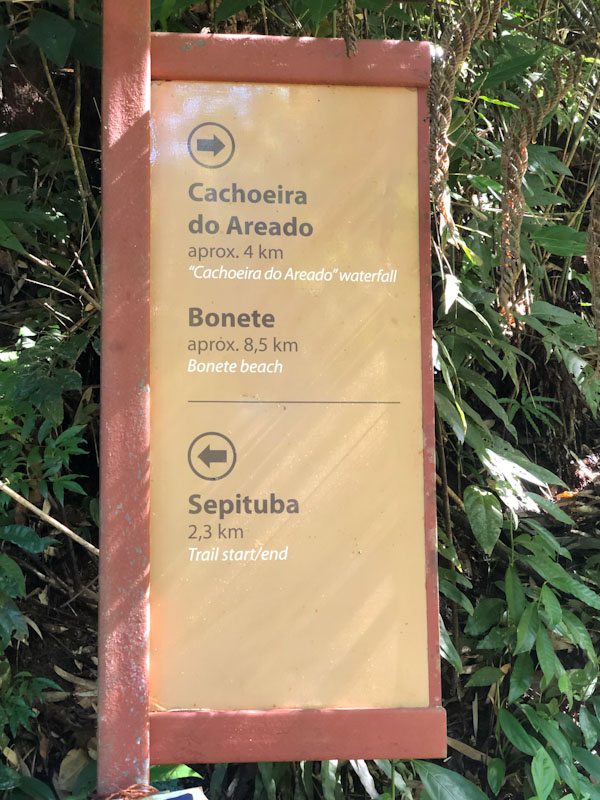 Trilha Cachoeira da Lage Ilhabela