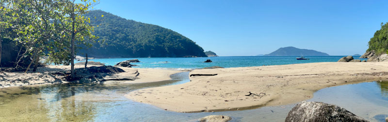 praia da caveira ilhabela