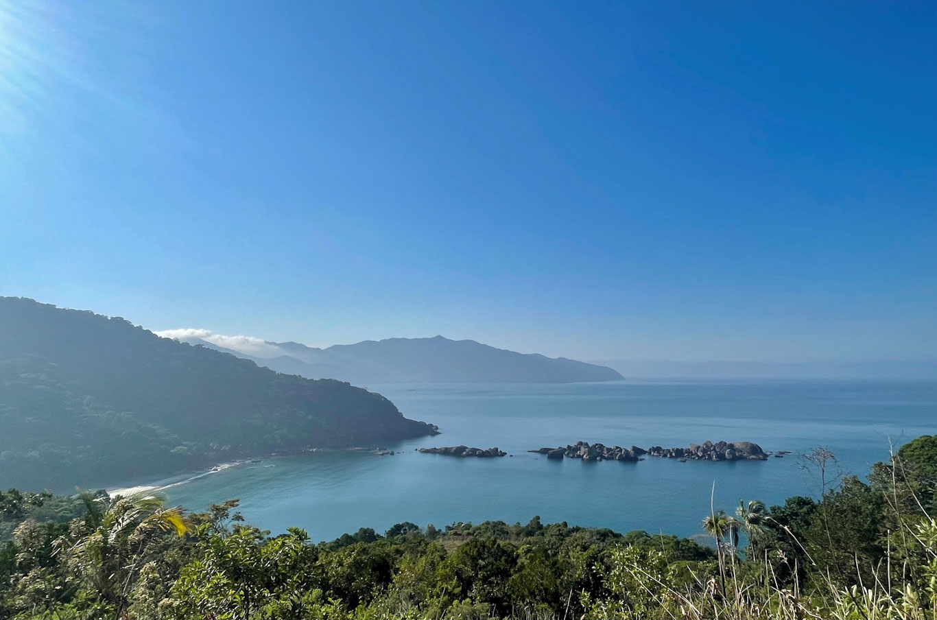 Praia das Enchovas Ilhabela